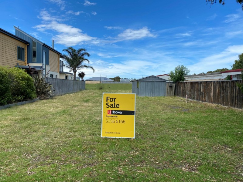 7 Green Court, Eagle Point VIC 3878