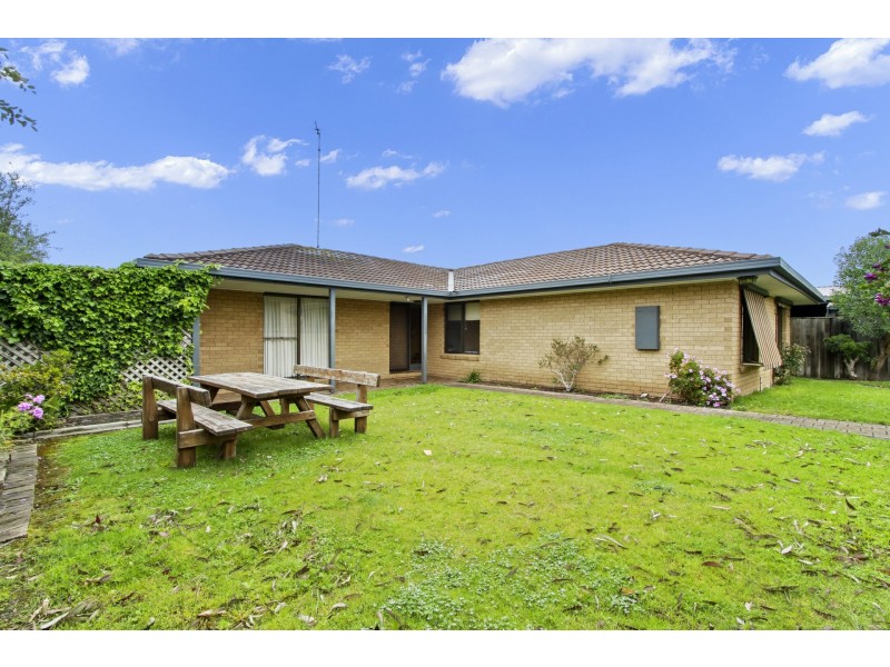 3 Fort King Place, Paynesville VIC 3880