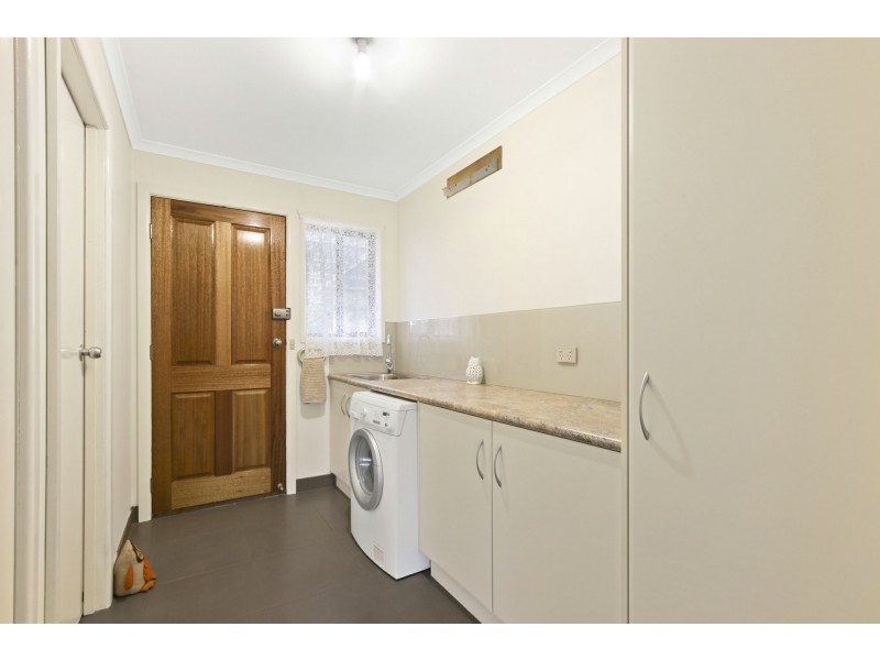 10 Lake Valley Way, Newlands Arm VIC 3875