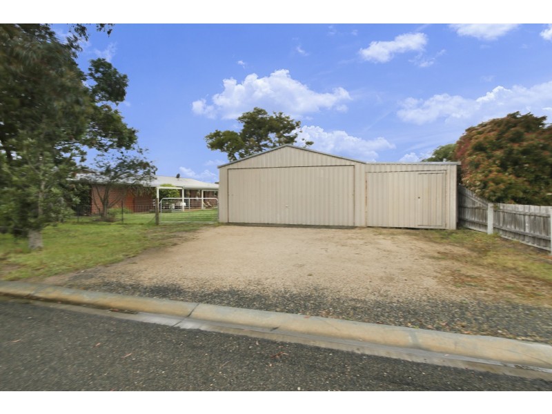 10 Lake Valley Way, Newlands Arm VIC 3875