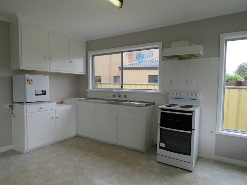 12 McMillan Grove, Paynesville VIC 3880