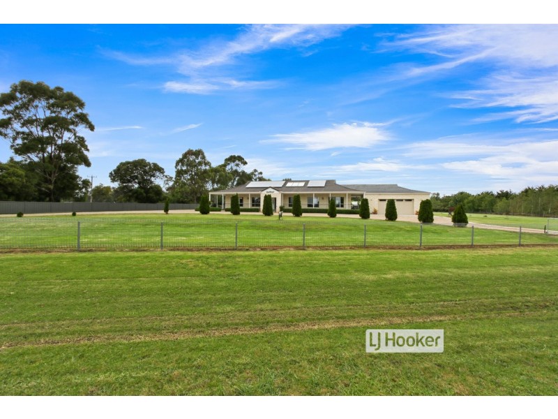 45 Simpsons Drive, Newlands Arm VIC 3875