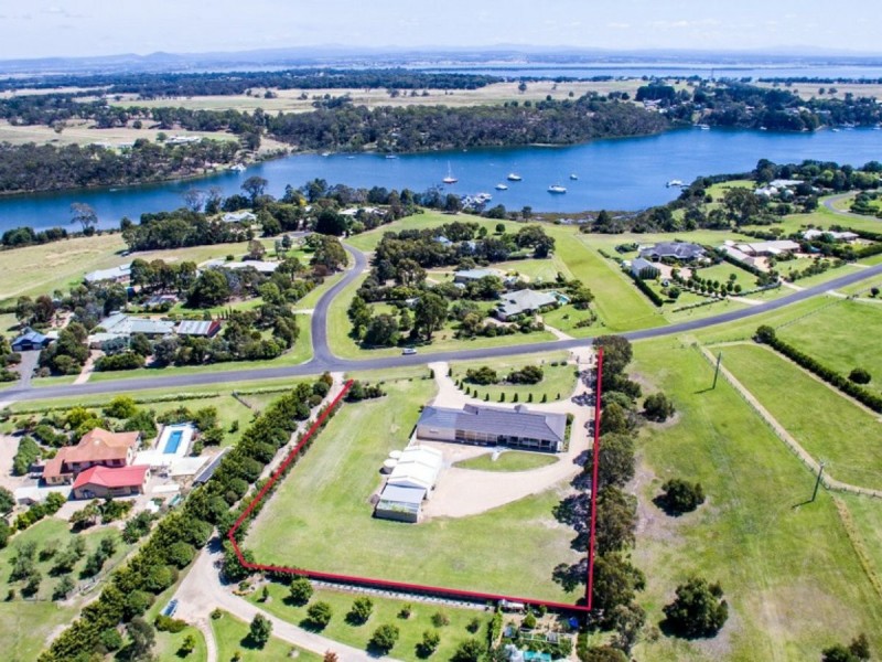 45 Simpsons Drive, Newlands Arm VIC 3875