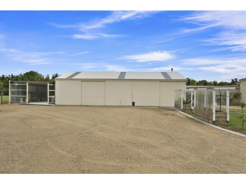 45 Simpsons Drive, Newlands Arm VIC 3875