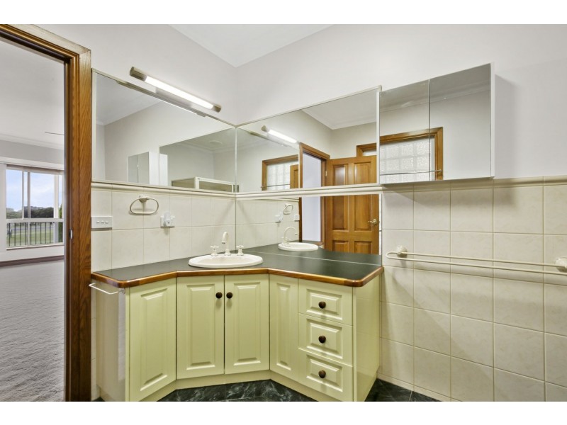 45 Simpsons Drive, Newlands Arm VIC 3875