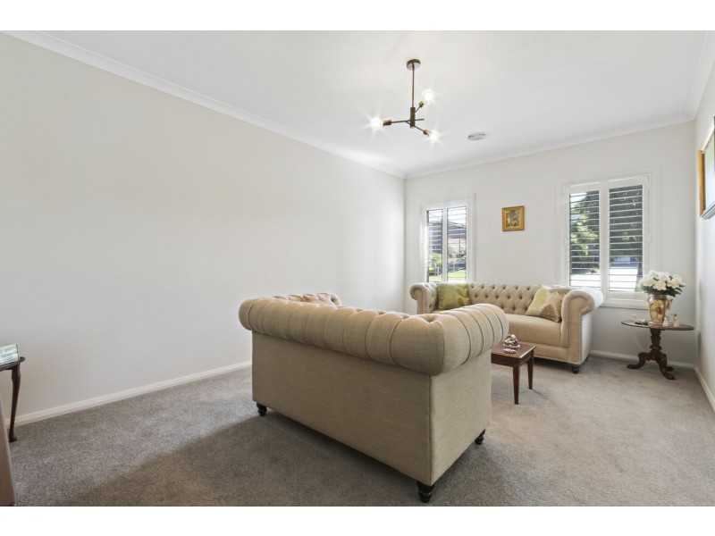 14 Eagle Bay Terrace, Paynesville VIC 3880