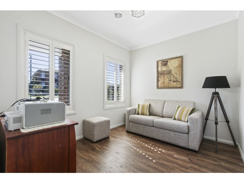 14 Eagle Bay Terrace, Paynesville VIC 3880