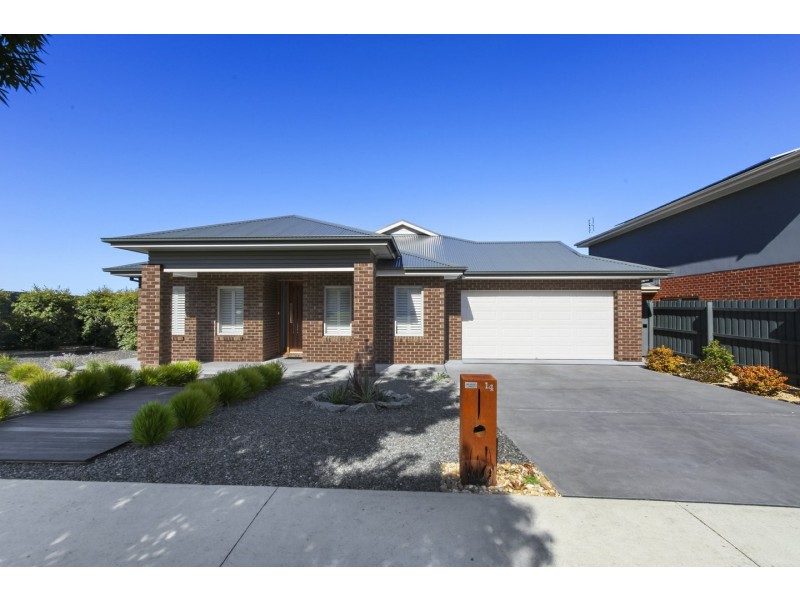 14 Eagle Bay Terrace, Paynesville VIC 3880