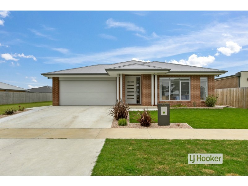 15 Bishop View, Paynesville VIC 3880