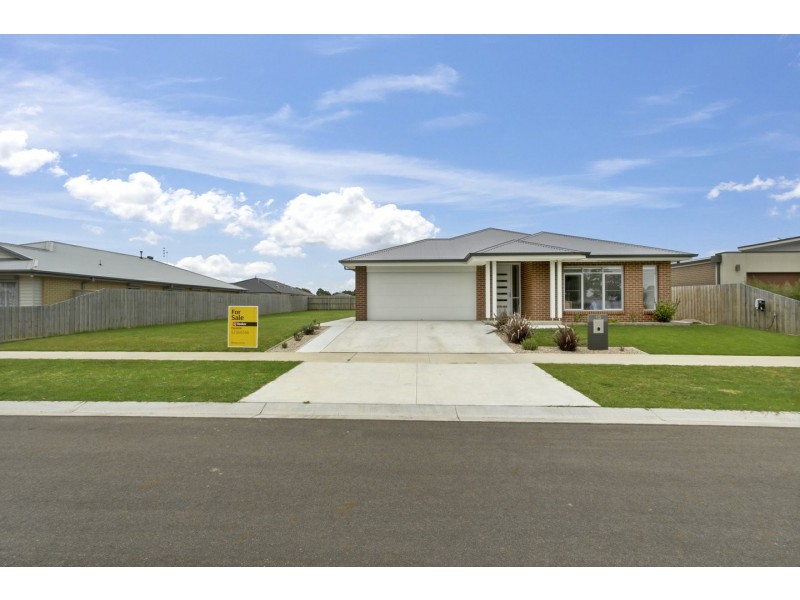 15 Bishop View, Paynesville VIC 3880