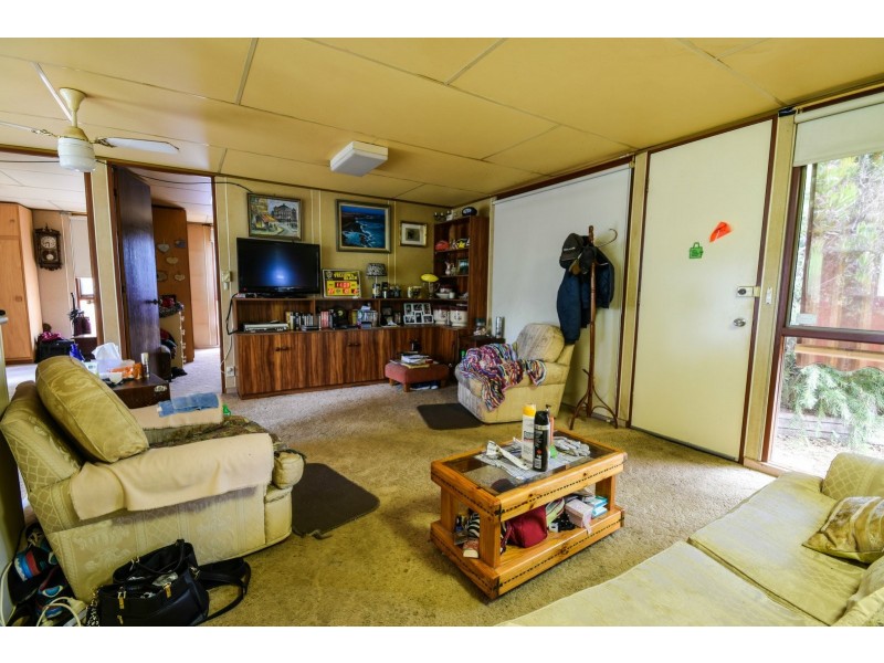 18 Reynolds Street, Paynesville VIC 3880