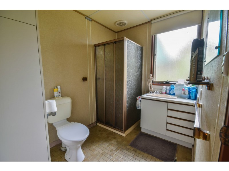 18 Reynolds Street, Paynesville VIC 3880