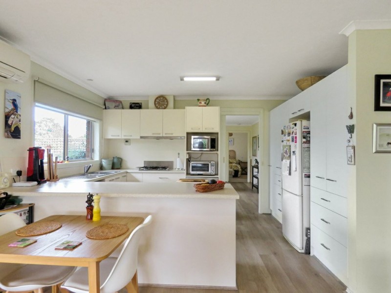 14 Acacia Court, Paynesville VIC 3880