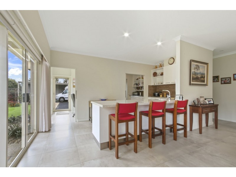 4 River Gum Close, Eagle Point VIC 3878