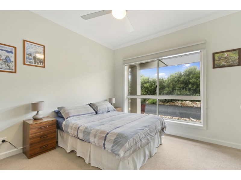 4 River Gum Close, Eagle Point VIC 3878