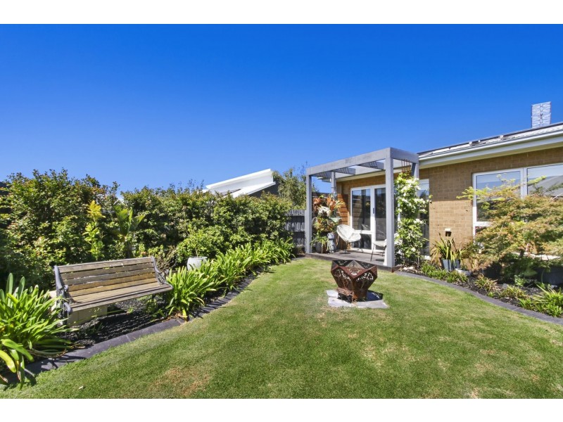 3 Caddie Court, Paynesville VIC 3880
