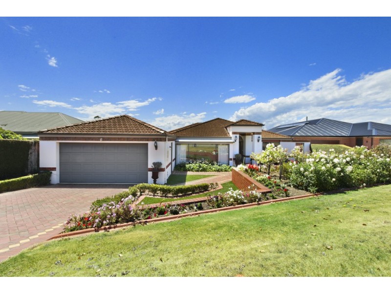 23 Windermere Terrace, Paynesville VIC 3880