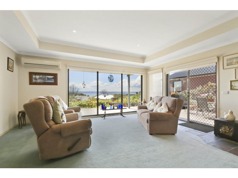 23 Windermere Terrace, Paynesville VIC 3880