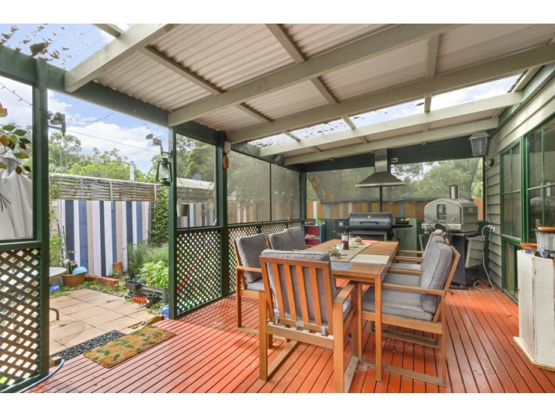 18 Currawong Close, Raymond Island VIC 3880