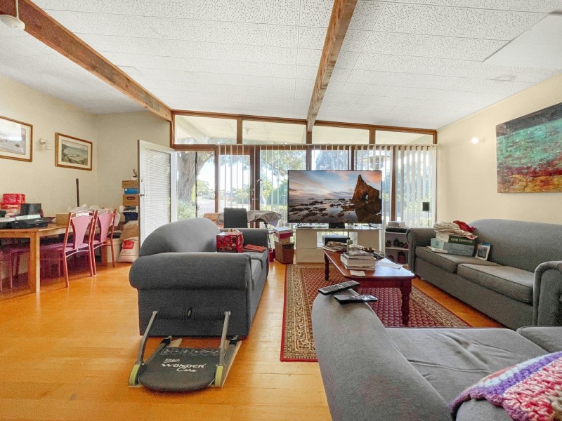 28 Canal Road, Paynesville VIC 3880