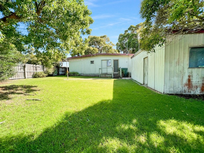 28 Canal Road, Paynesville VIC 3880