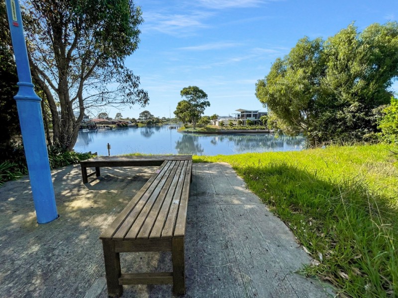 28 Canal Road, Paynesville VIC 3880