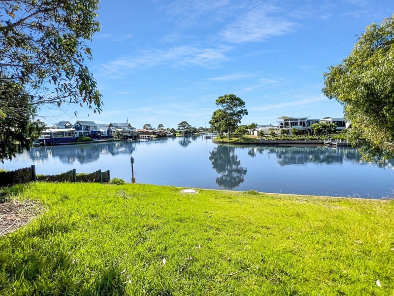 28 Canal Road, Paynesville VIC 3880