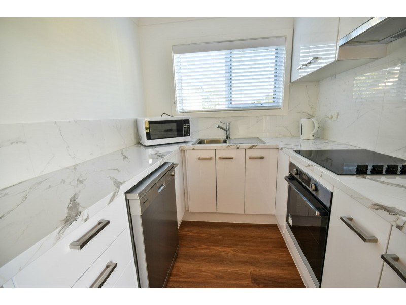 Unit 1 & 1A/28-30 Main Road, Paynesville VIC 3880