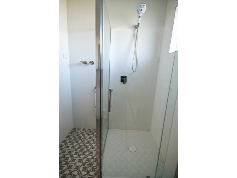 Unit 1 & 1A/28-30 Main Road, Paynesville VIC 3880