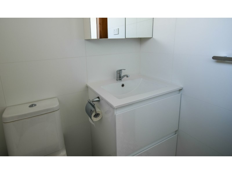 Unit 1 & 1A/28-30 Main Road, Paynesville VIC 3880