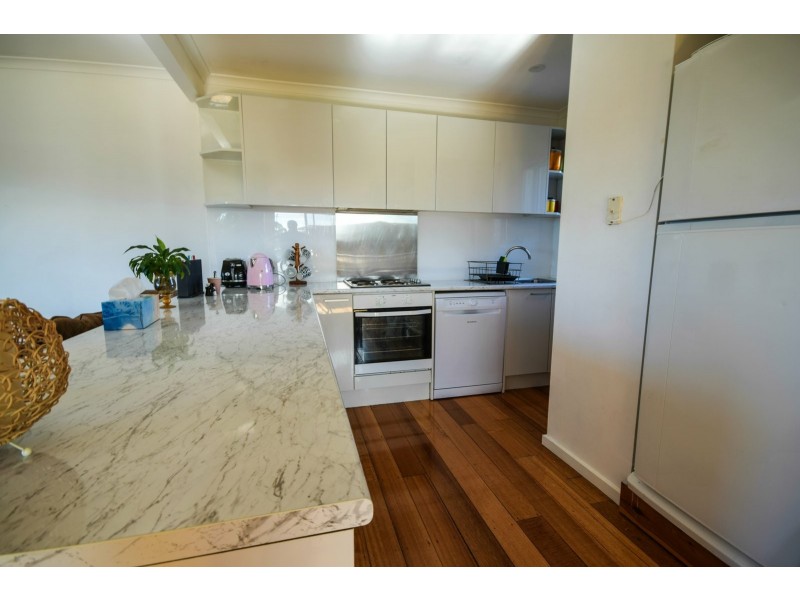 Unit 1 & 1A/28-30 Main Road, Paynesville VIC 3880