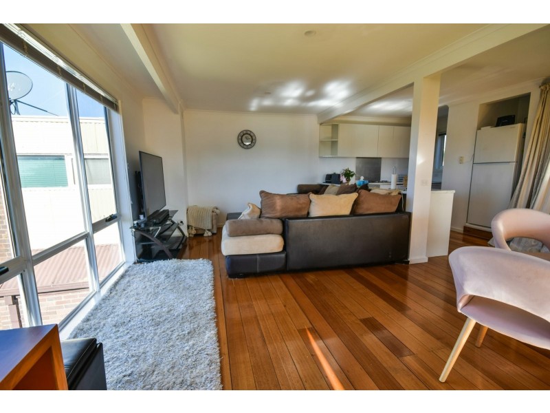 Unit 1 & 1A/28-30 Main Road, Paynesville VIC 3880