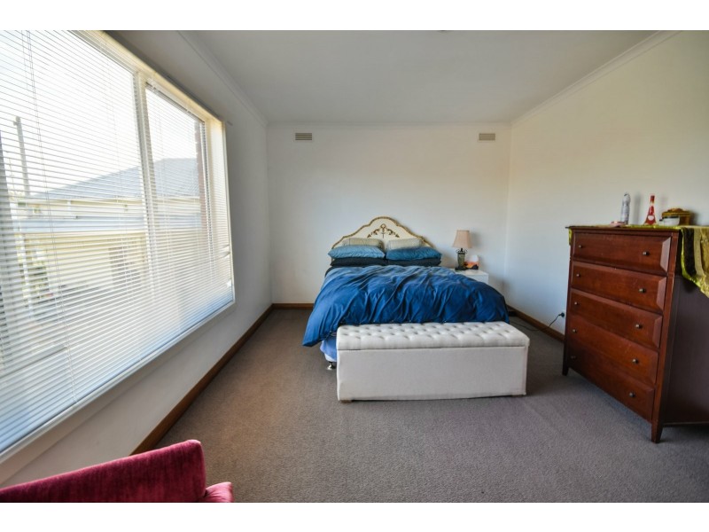 Unit 1 & 1A/28-30 Main Road, Paynesville VIC 3880