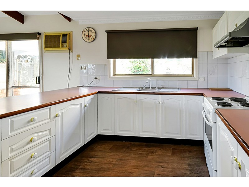 9 Midway Avenue, Newlands Arm VIC 3875