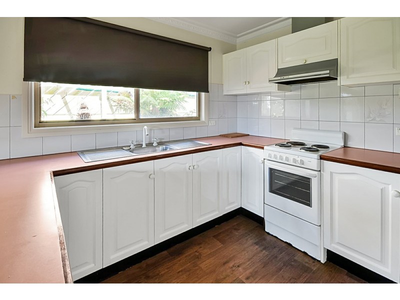 9 Midway Avenue, Newlands Arm VIC 3875