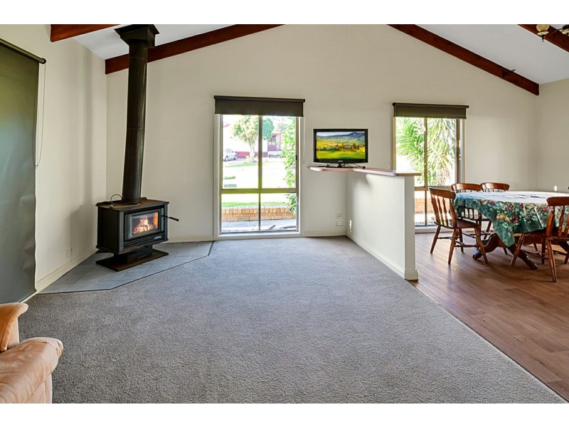 9 Midway Avenue, Newlands Arm VIC 3875