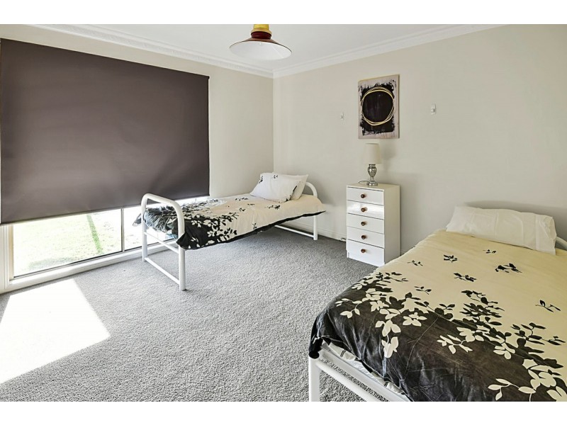 9 Midway Avenue, Newlands Arm VIC 3875