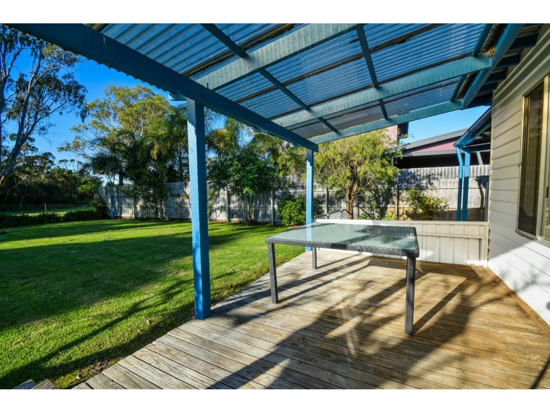 135 Bay Road, Eagle Point VIC 3878