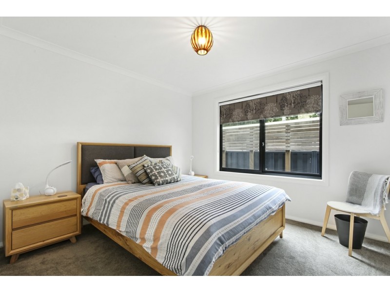 31 Seventh Parade, Raymond Island VIC 3880
