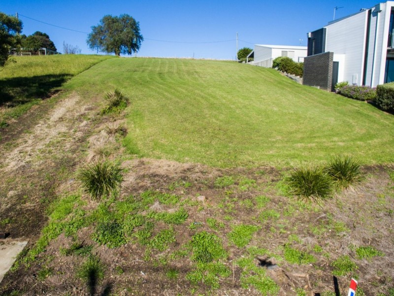 186 Bay Road, Eagle Point VIC 3878