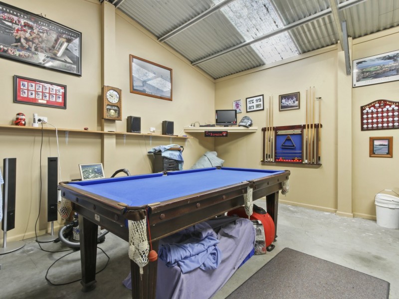 25 Fourth Avenue, Raymond Island VIC 3880