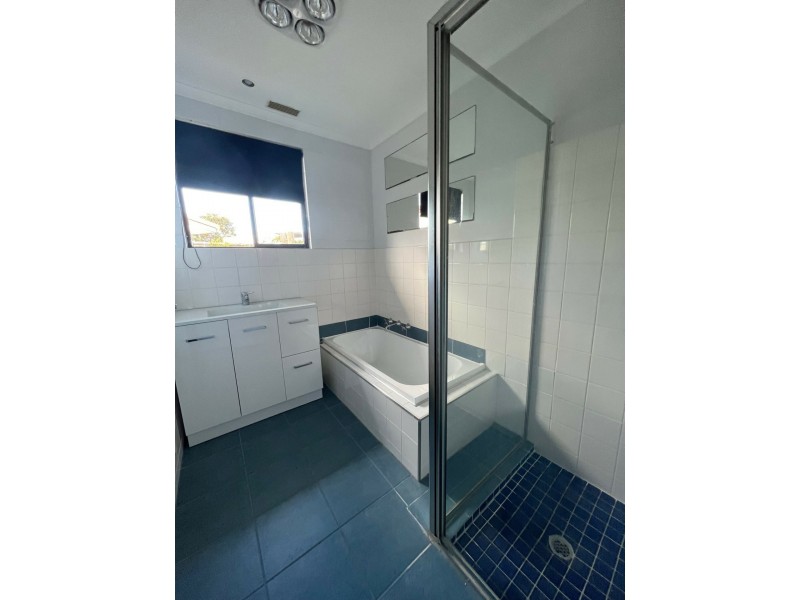 5 Harbour Court, Paynesville VIC 3880