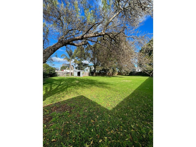 5 Harbour Court, Paynesville VIC 3880