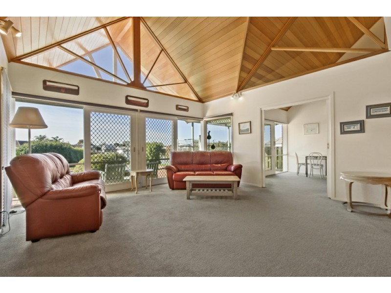 25 Schooner Terrace, Paynesville VIC 3880