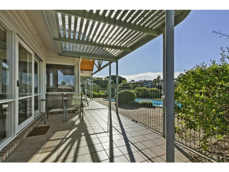 25 Schooner Terrace, Paynesville VIC 3880