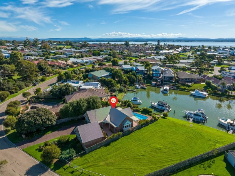 25 Schooner Terrace, Paynesville VIC 3880