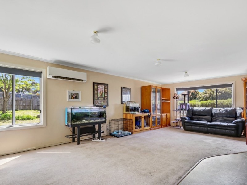 26 Crown Ridge Avenue, Newlands Arm VIC 3875
