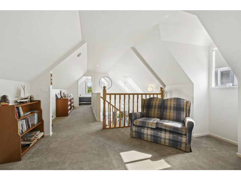 Unit 2/32 Aquarius Way, Paynesville VIC 3880