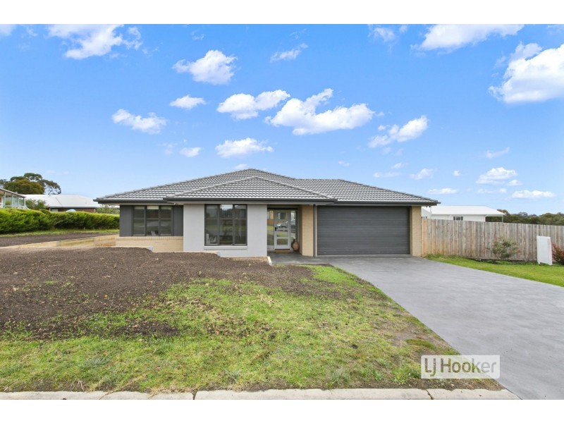 6 Tahoe Court, Newlands Arm VIC 3875