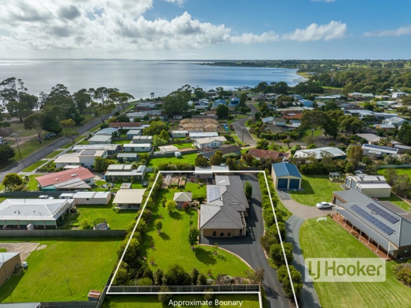 4 River Gum Close, Eagle Point VIC 3878